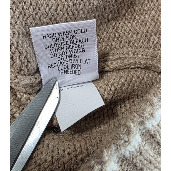 Croft & Barrow Cardigan Sweater Womens Petite Medium Beige Bird Holiday Argyle - Picture 5 of 8